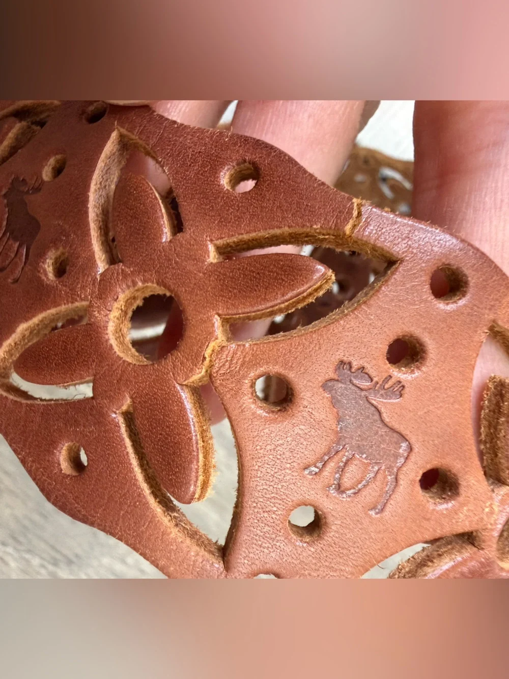 Abercrombie and Fitch L/XL Laser Cut Moose Logo Brown Leather BoHo Belt
